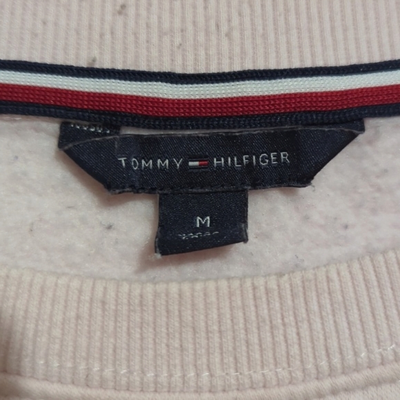 Tommy Hilfiger Women's Crew Neck Fleece Sweatshirt, Pale Pink, Size M - Picture 6 of 15